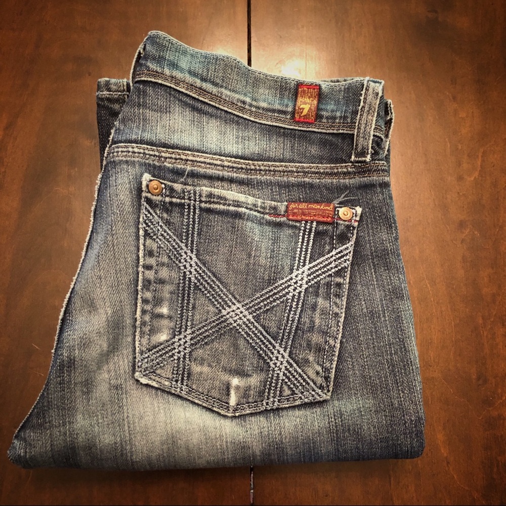 Well-loved 7 For All Mankind MIA Bootcut 27x33